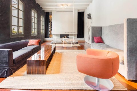 2 chambres penthouse à vendre à Barcelona, Catalonia, Spain № 4215 - photo 2