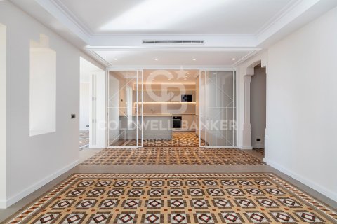 3 chambres apartment à vendre à Barcelona, Catalonia, Spain № 5749 - photo 8