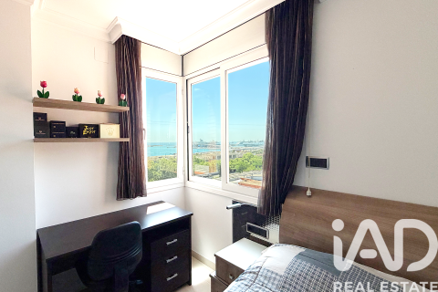 Ático de 2 dormitorios en venta en Barcelona, Cataluña, Spain № 7343 - foto 12