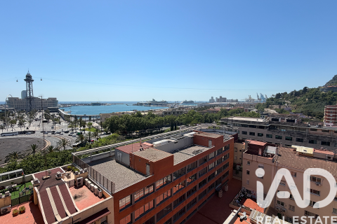 Ático de 2 dormitorios en venta en Barcelona, Cataluña, Spain № 7343 - foto 22