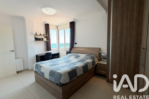 Ático de 2 dormitorios en venta en Barcelona, Cataluña, Spain № 7343 - foto 13