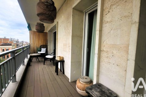 Купить квартиру в Барселона, Испания с 3 спальни, 131м², № 7345 - фото 23