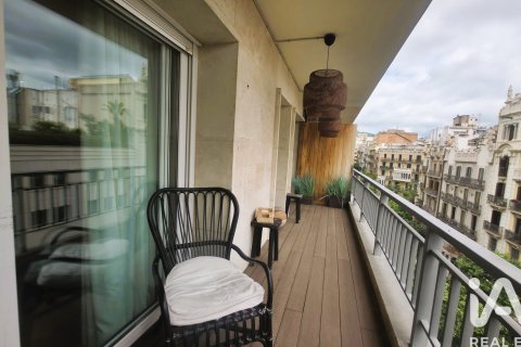 Купить квартиру в Барселона, Испания с 3 спальни, 131м², № 7345 - фото 28