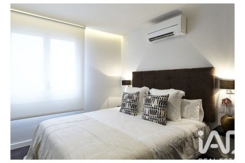 Купить квартиру в Барселона, Испания с 3 спальни, 131м², № 7345 - фото 11