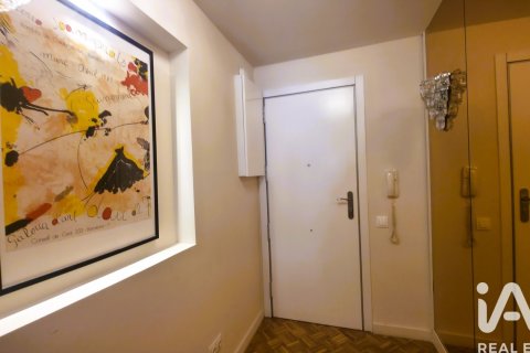 Купить квартиру в Барселона, Испания с 3 спальни, 131м², № 7345 - фото 12
