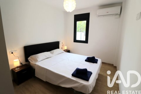 667 sq.m. commercial property for sale in Mont-roig del Camp, Tarragona, Catalonia, Spain № 7344 - photo 16