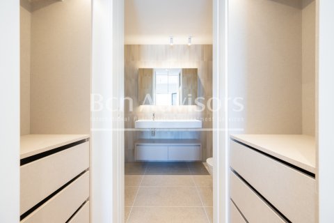 Купить квартиру в Барселона, Испания с 2 спальни, № 2886 - фото 25