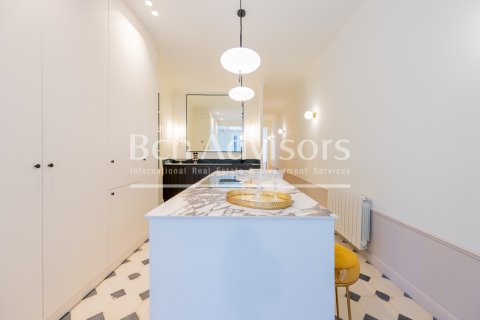 Купить квартиру в Барселона, Испания с 2 спальни, 84м², № 2889 - фото 17