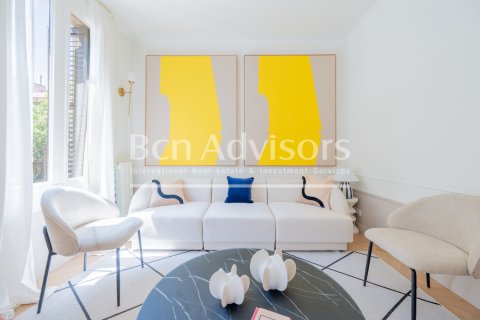 Купить квартиру в Барселона, Испания с 2 спальни, 84м², № 2889 - фото 6