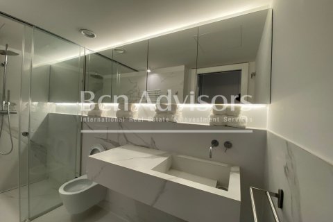 Купить квартиру в Барселона, Испания с 2 спальни, 65м², № 2891 - фото 12