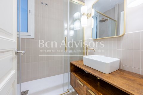 Купить квартиру в Барселона, Испания с 2 спальни, 74м², № 2890 - фото 24