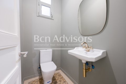 Купить квартиру в Барселона, Испания с 2 спальни, 74м², № 2890 - фото 29