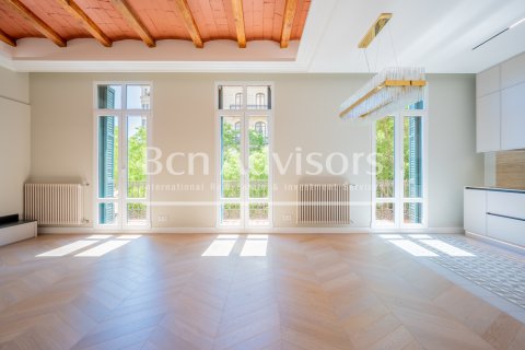 Квартира с 3 спальнями в Барселоне, Каталония, Испания № 2885