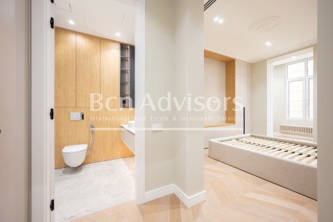 Купить квартиру в Барселона, Испания с 3 спальни, 130м², № 2885 - фото 20