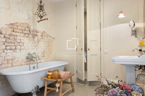 Villa de 3 dormitorios en venta en Vilassar de Dalt, Barcelona, Cataluña, Spain № 6812 - foto 15