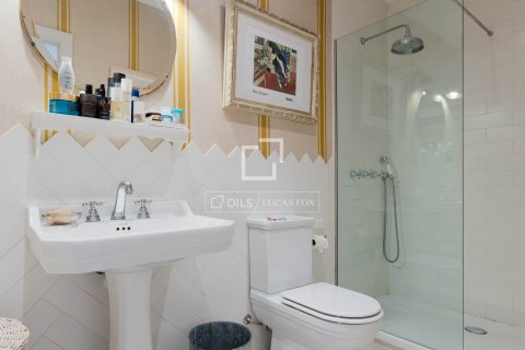Villa de 3 dormitorios en venta en Vilassar de Dalt, Barcelona, Cataluña, Spain № 6812 - foto 21