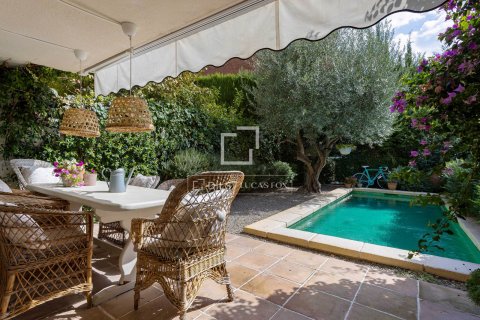 Villa de 3 dormitorios en venta en Vilassar de Dalt, Barcelona, Cataluña, Spain № 6812 - foto 26