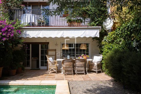 Villa de 3 dormitorios en venta en Vilassar de Dalt, Barcelona, Cataluña, Spain № 6812 - foto 6