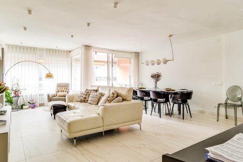 4 bedrooms apartment for sale in Barcelona, Catalonia, Spain № 6813 - photo 4