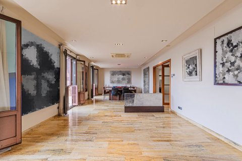 3 bedrooms apartment for sale in Barcelona, Catalonia, Spain № 6231 - photo 4