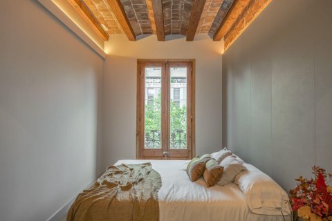 3 bedrooms apartment for sale in Barcelona, Catalonia, Spain № 6229 - photo 12