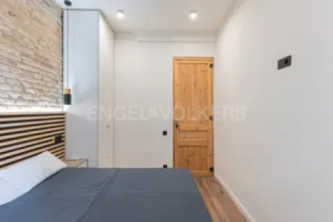 Квартира с 3 спальнями в Эшампле, Барселона, Каталония, Испания № 2612