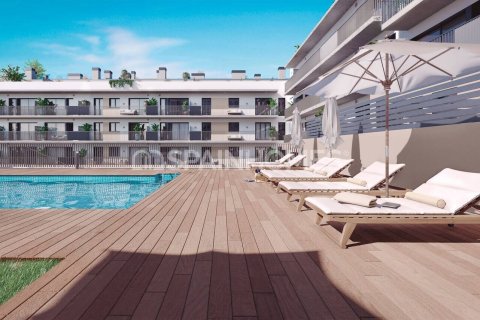 Apartamento de 4 dormitorios en venta en Terrassa, Barcelona, Cataluña, Spain № 3519 - foto 4