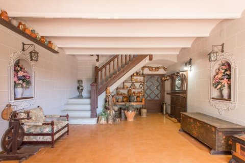 Сasa de 6 dormitorios en venta en Dosrius, Barcelona, Cataluña, Spain № 1479 - foto 10
