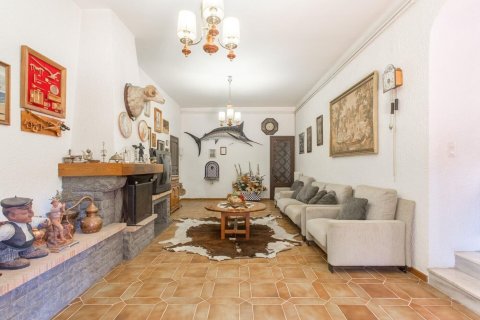Сasa de 6 dormitorios en venta en Dosrius, Barcelona, Cataluña, Spain № 1479 - foto 15