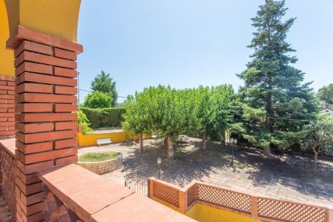 Сasa de 6 dormitorios en venta en Dosrius, Barcelona, Cataluña, Spain № 1479 - foto 26