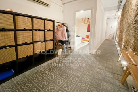 153 sq.m. commercial property for sale in Barcelona, Catalonia, Spain № 5764 - photo 9