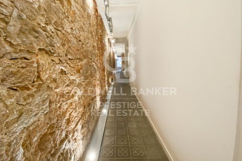 153 sq.m. commercial property for sale in Barcelona, Catalonia, Spain № 5764 - photo 6