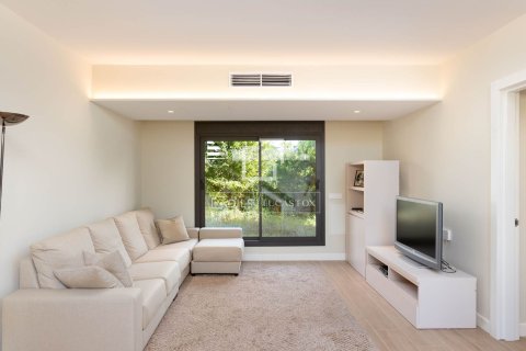 4 chambres villa à vendre à Tiana, Barcelona, Catalonia, Spain № 3881 - photo 2