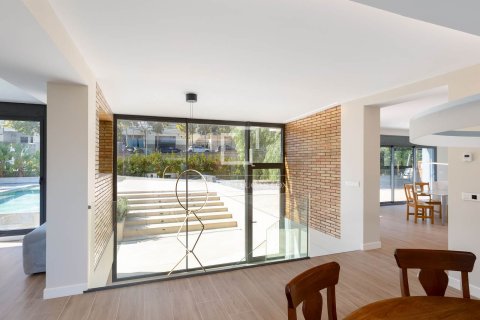 4 chambres villa à vendre à Tiana, Barcelona, Catalonia, Spain № 3881 - photo 13