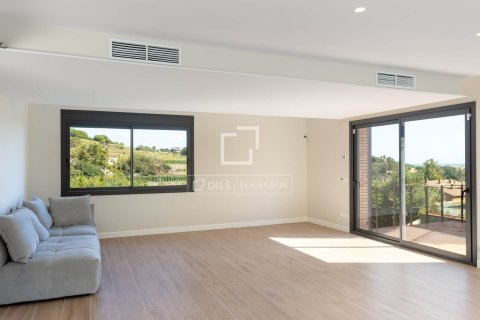 4 chambres villa à vendre à Tiana, Barcelona, Catalonia, Spain № 3881 - photo 17