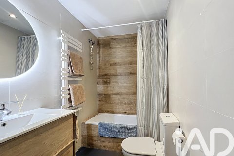 2 bedrooms penthouse for sale in Sant Pere de Ribes, Barcelona, Catalonia, Spain № 4760 - photo 17