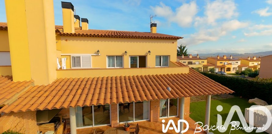 5 bedrooms townhouse for sale in Olerdola, Barcelona, Catalonia, Spain № 4758