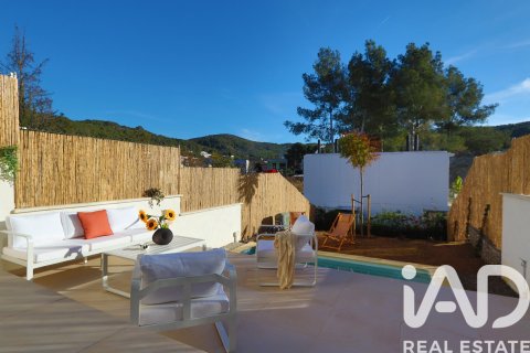 4 bedrooms townhouse for sale in Sant Pere de Ribes, Barcelona, Catalonia, Spain № 4762 - photo 24