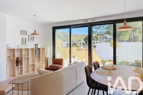 4 bedrooms townhouse for sale in Sant Pere de Ribes, Barcelona, Catalonia, Spain № 4762 - photo 8