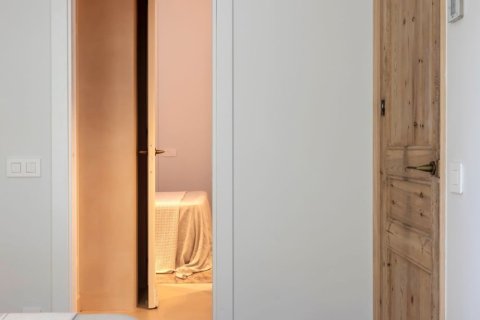 Купить квартиру в Барселона, Испания с 3 спальни, 157м², № 4763 - фото 22