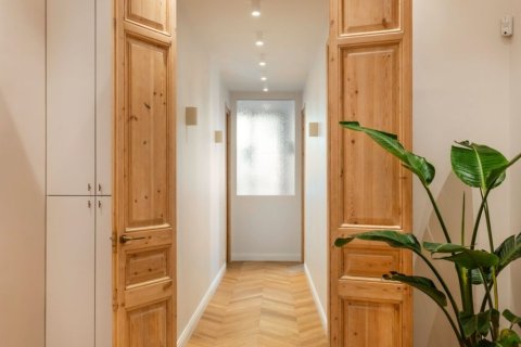 Купить квартиру в Барселона, Испания с 3 спальни, 157м², № 4763 - фото 15