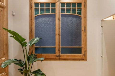 Купить квартиру в Барселона, Испания с 3 спальни, 157м², № 4763 - фото 3