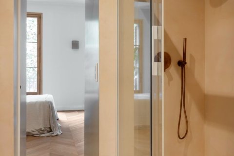 Купить квартиру в Барселона, Испания с 3 спальни, 157м², № 4763 - фото 30