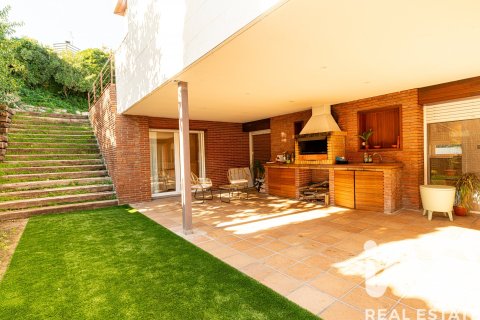 6 bedrooms house for sale in Sant Cugat Del Valles, Barcelona, Catalonia, Spain № 4761 - photo 15