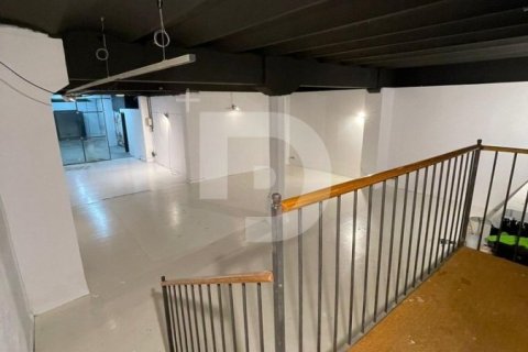 Купить коммерческую недвижимость в Л'Эшампле, Испания 190м², № 4554 - фото 4