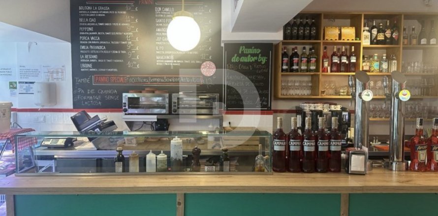 Кафе / ресторан 96м² в Л'Эшампле, Барселона, Каталония, Испания № 4555