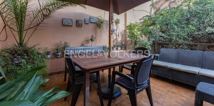 Дом с 4 спальнями в Сан-Фелиу-де-Льобрегате, Барселона, Каталония, Испания № 2544