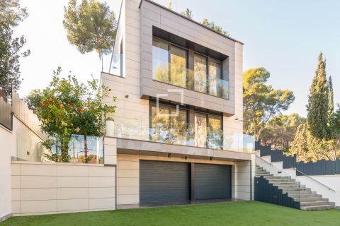 5 chambres villa à vendre à Castelldefels, Barcelona, Catalonia, Spain № 4388 - photo 3