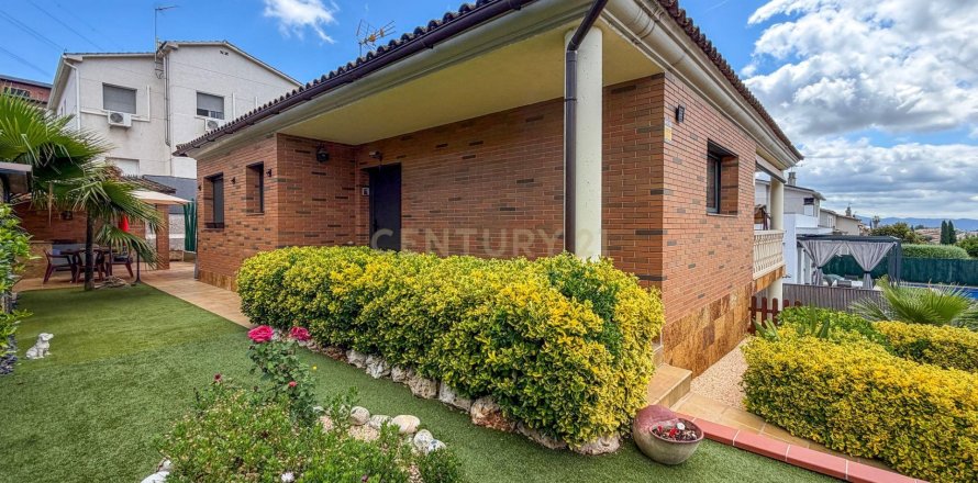 3 bedrooms house for sale in Llica D'amunt, Barcelona, Catalonia, Spain № 7600