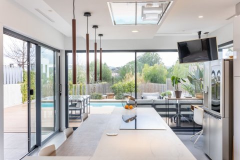 Сasa de 5 dormitorios en venta en Sant Cugat del Vallès, Barcelona, Cataluña, Spain № 1433 - foto 16